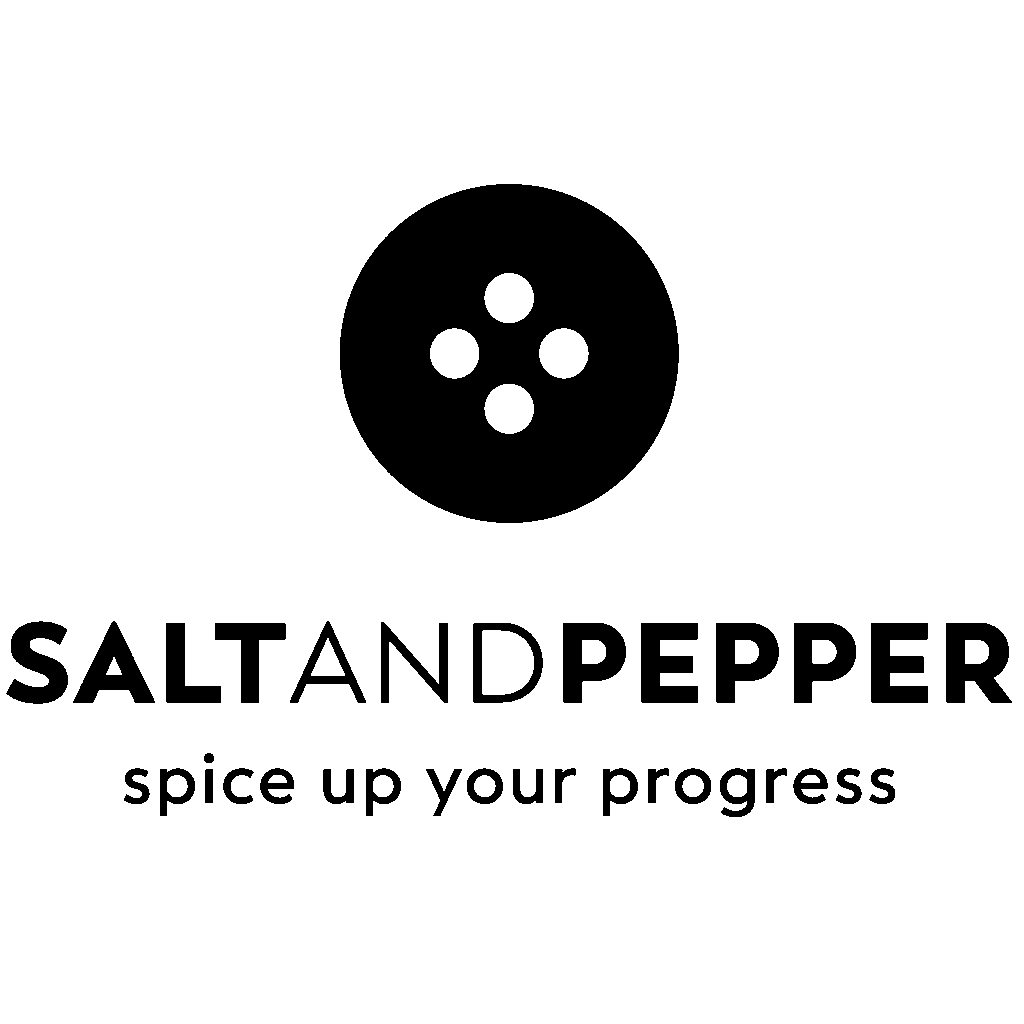 Schwarzes Symbol mit vier weißen Punkten über den fettgedruckten Worten "SALT AND PEPPER" und dem Satz "spice up your progress" in kleinerer Schrift darunter.